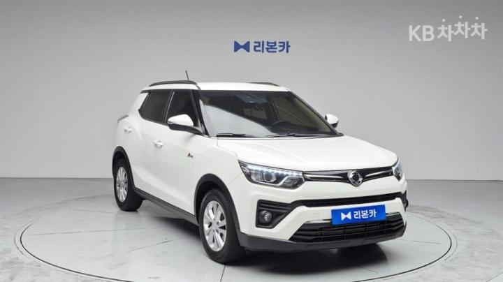 KG Mobility (Ssangyong) Tivoli Gasoline V3 2WD Base Type 4