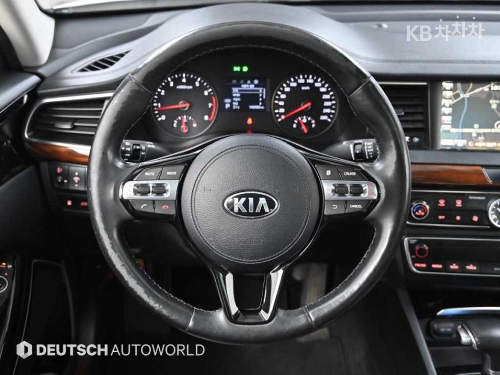 2017 - kia k7
