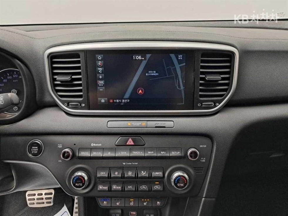 2020 - kia sportage