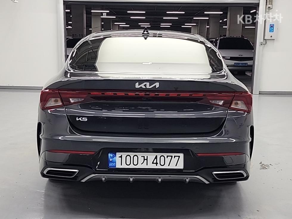 2023 - kia k5
