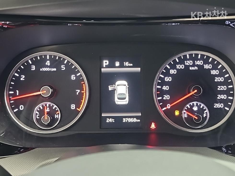 2023 - kia k5