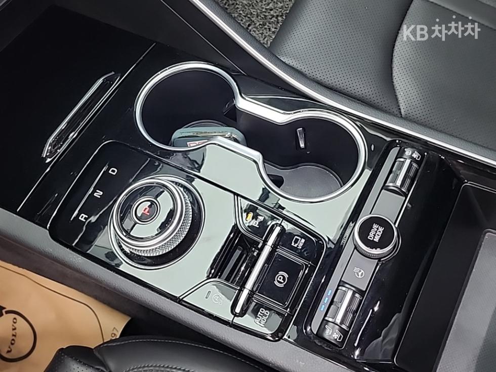 2023 - kia k5
