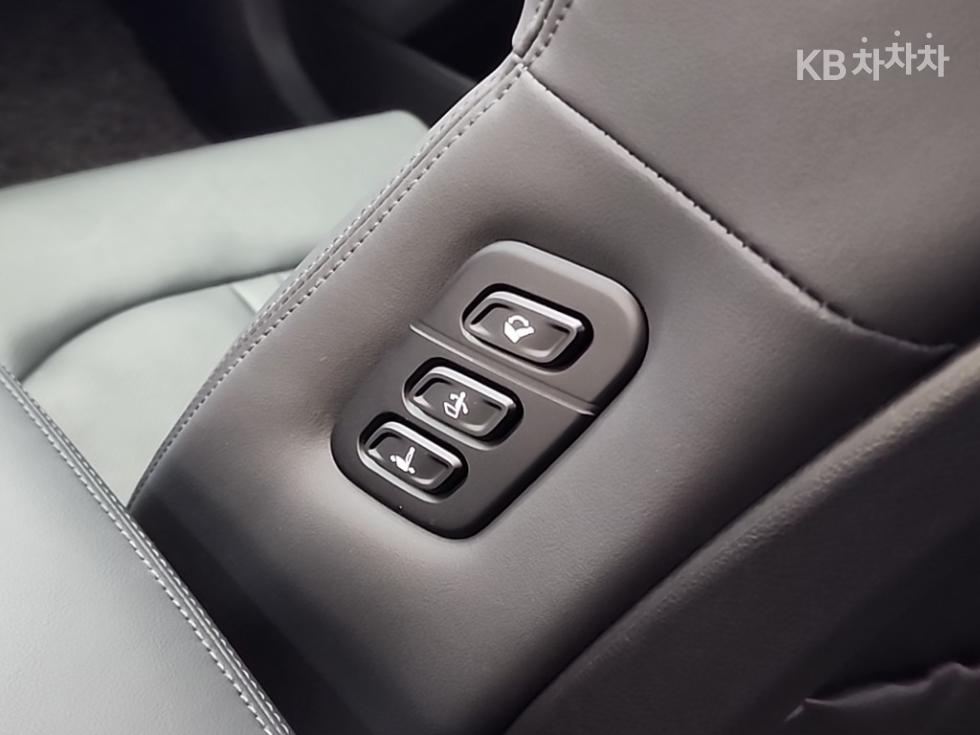 2023 - kia k5