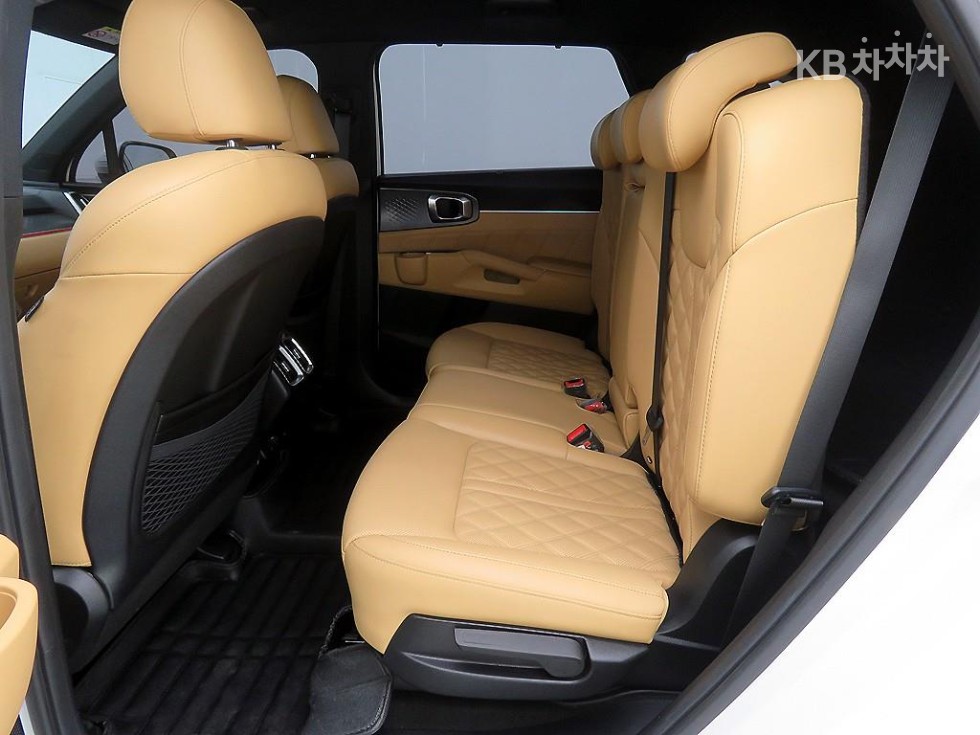 2022 - kia sorento
