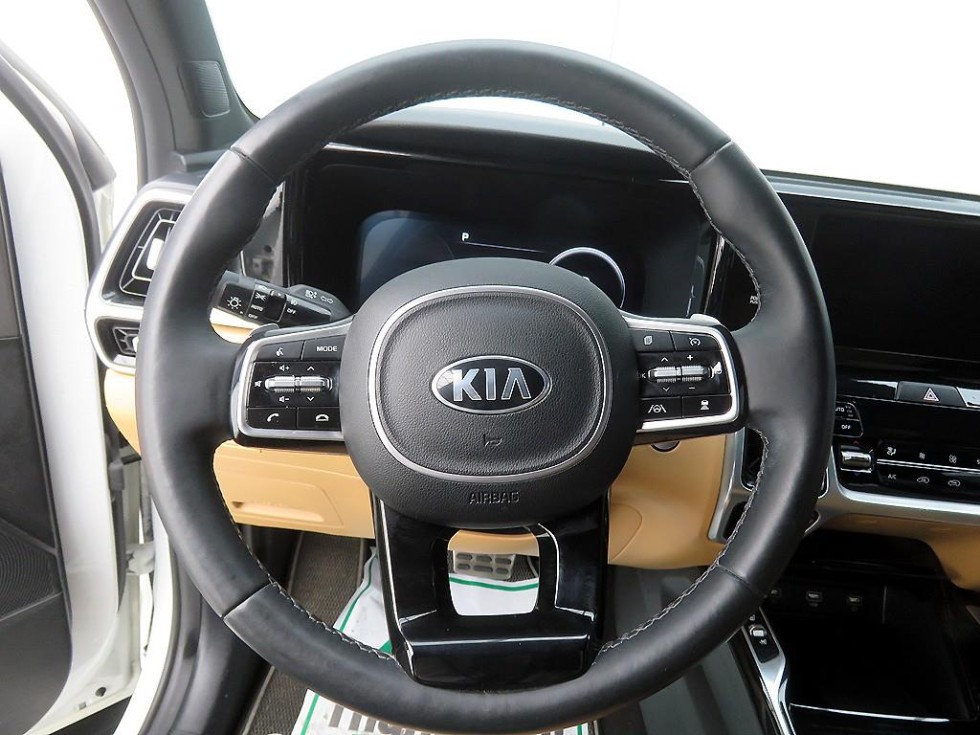 2022 - kia sorento