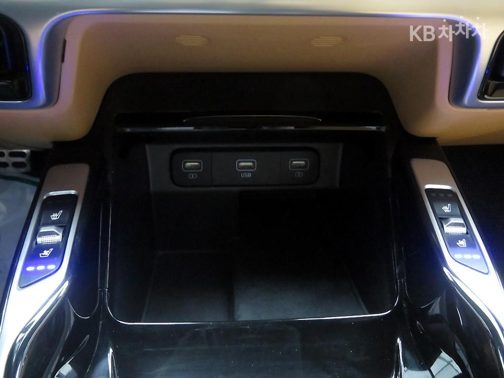 2022 - kia sorento
