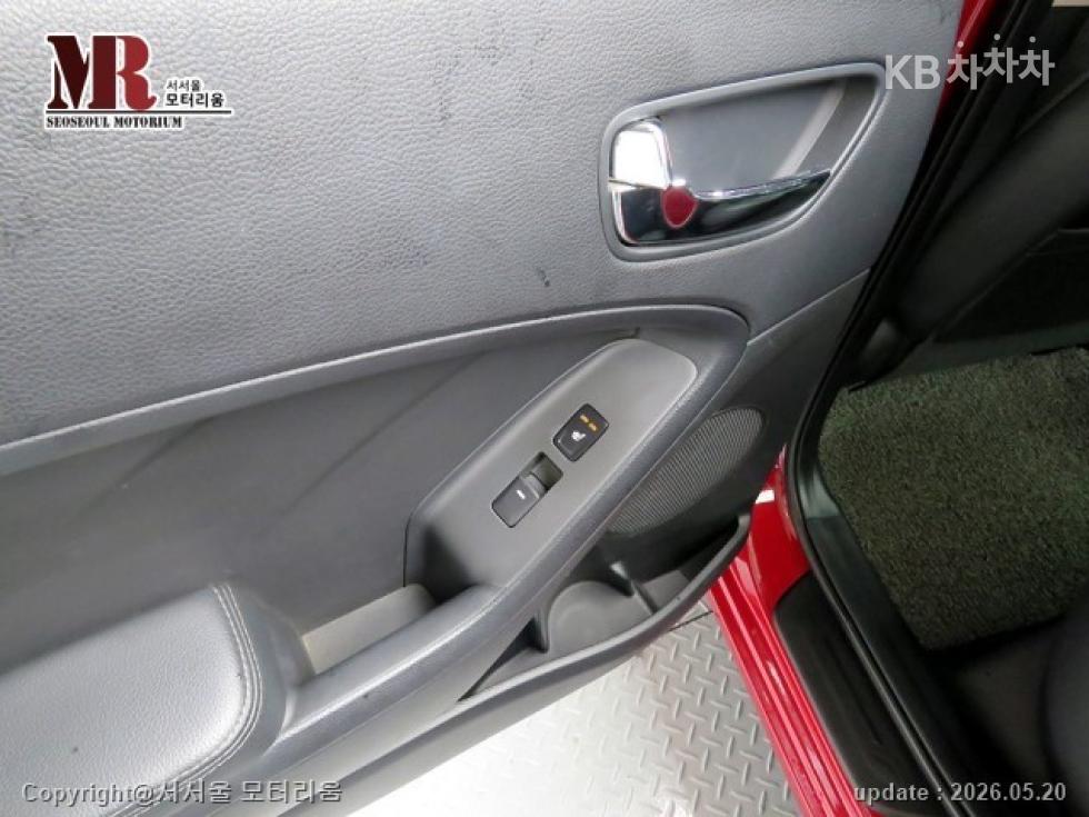 2012 - kia k3