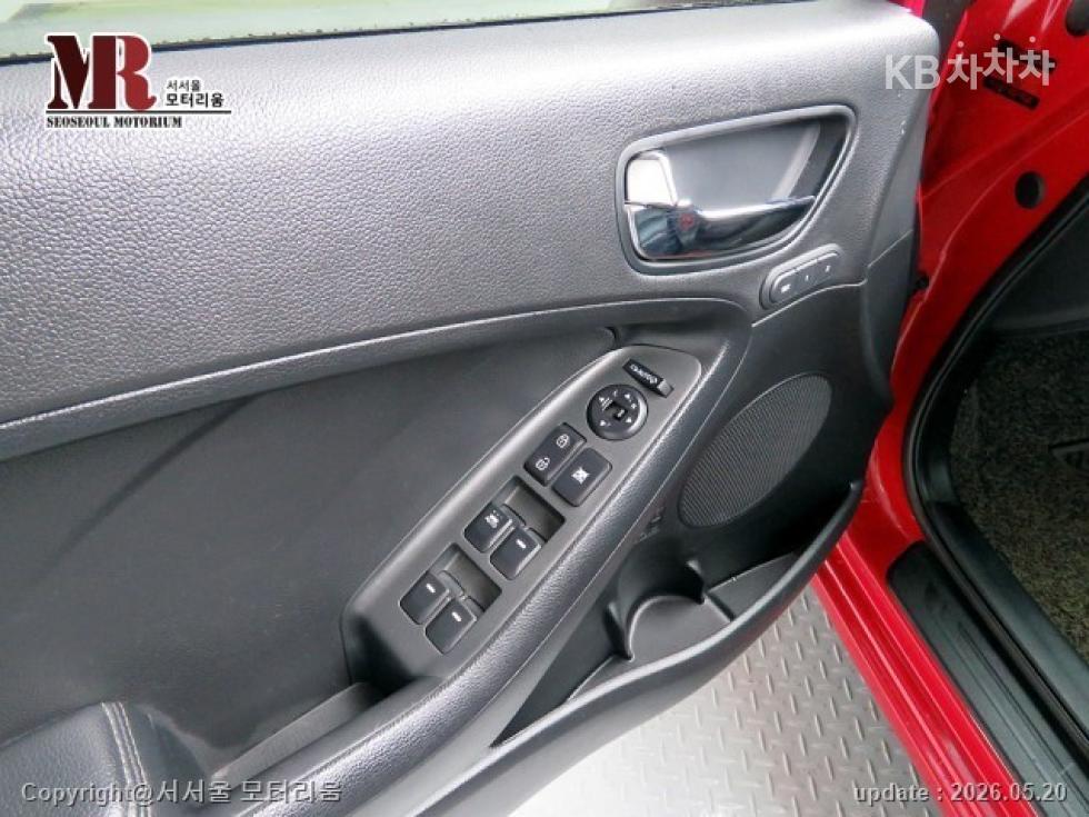 2012 - kia k3