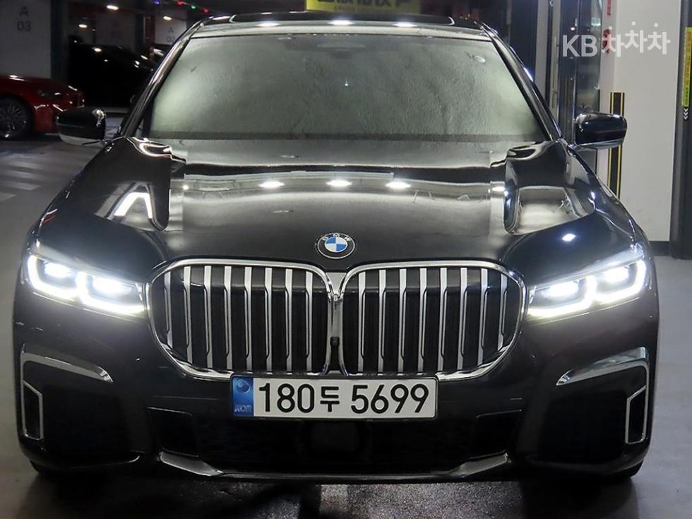 2021 BMW BMW 7 (G11) photo