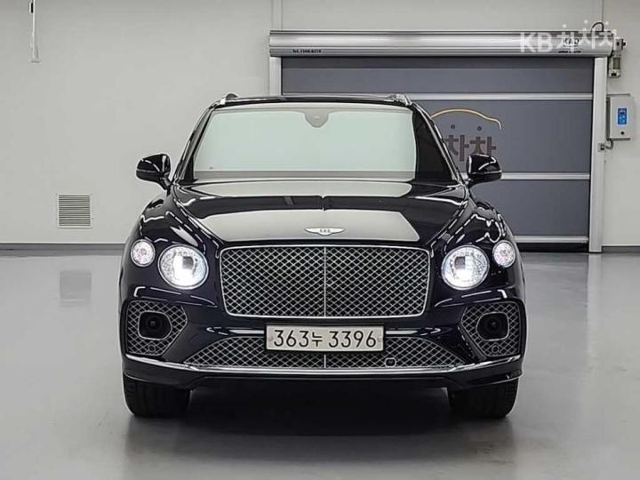 Bentley Bentayga 4.0 V8 — foto 1