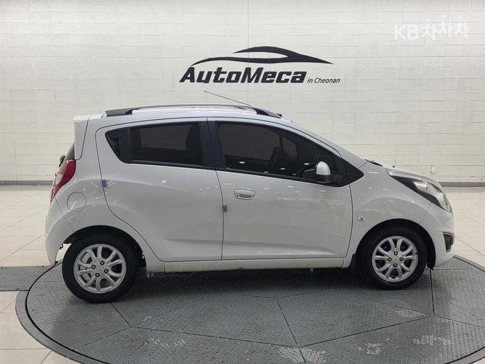 Chevrolet Spark — miniaturë 5