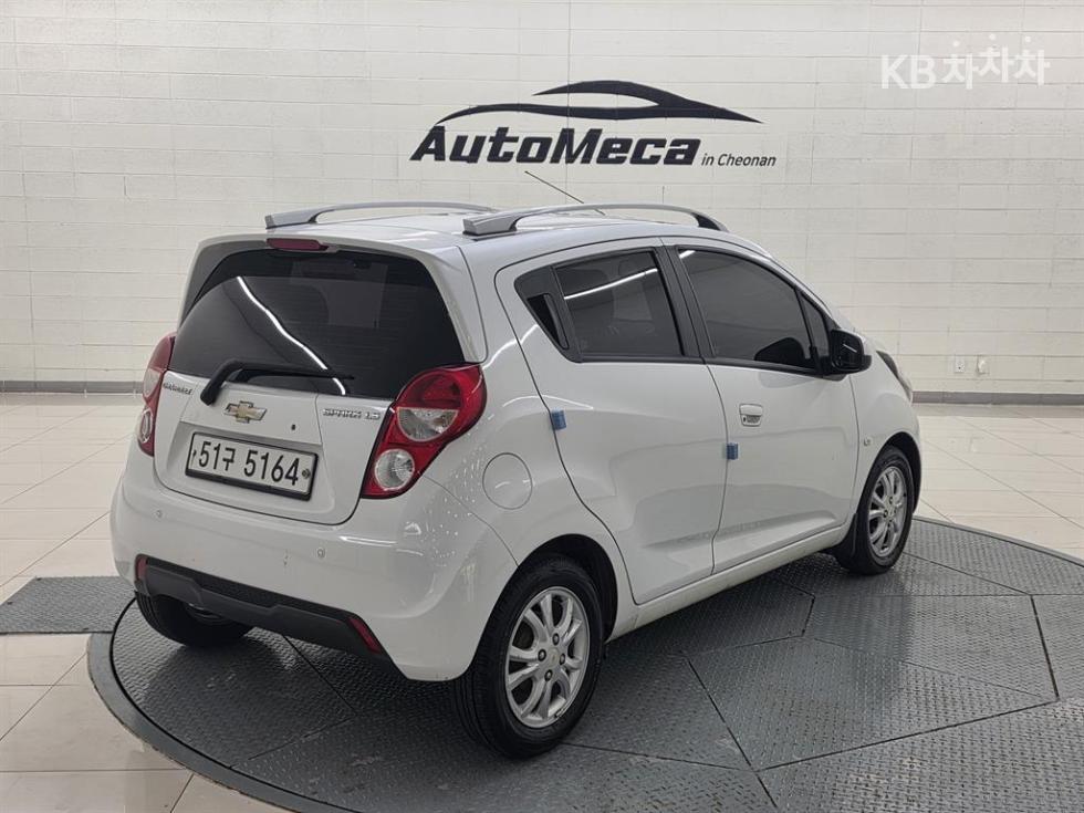 Chevrolet Spark — miniaturë 6