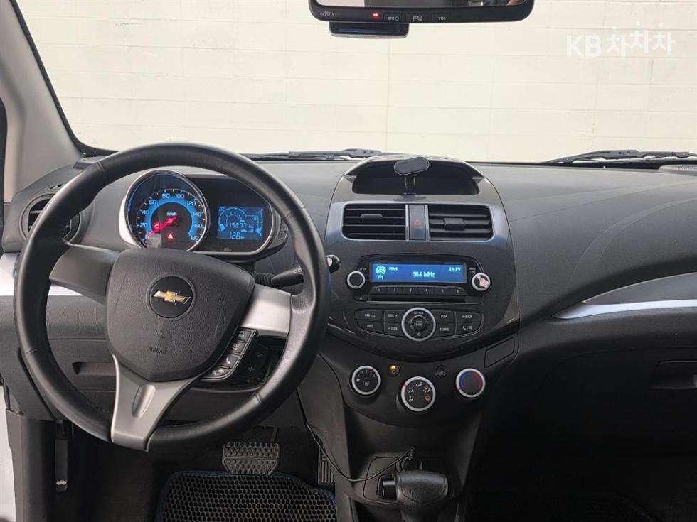 Chevrolet Spark — miniaturë 10