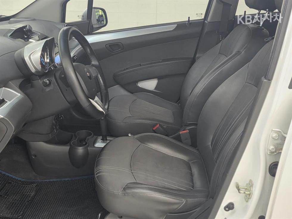 Chevrolet Spark — miniaturë 11