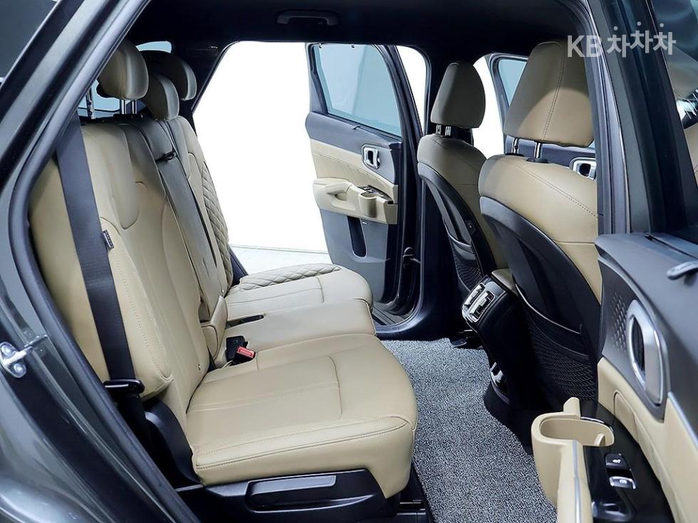 2025 - kia sorento