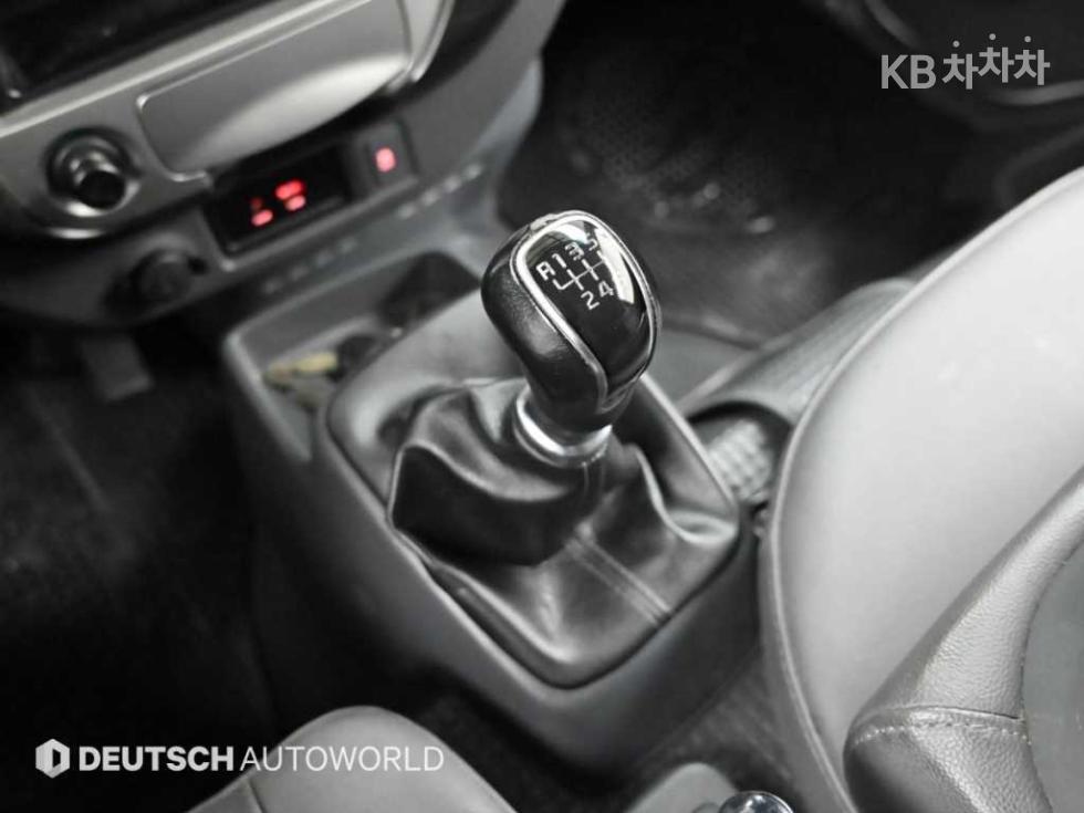 2018 - kia bongo iii