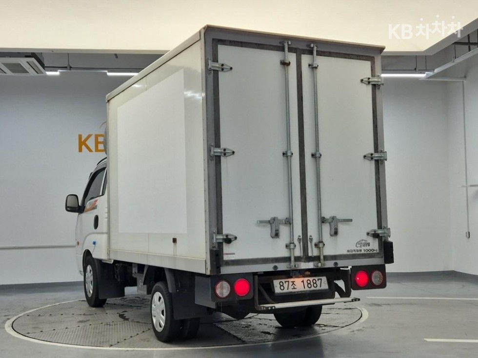 2019 - kia bongo iii