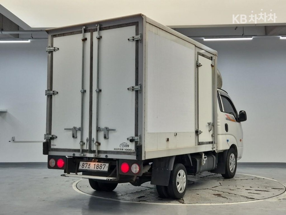 2019 - kia bongo iii