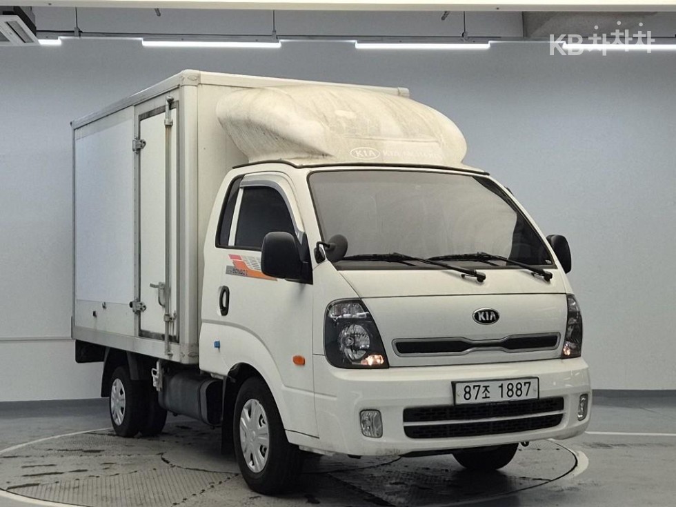 2019 - kia bongo iii