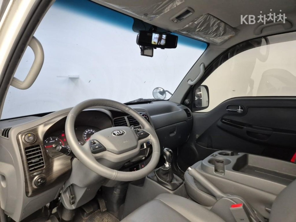 2019 - kia bongo iii