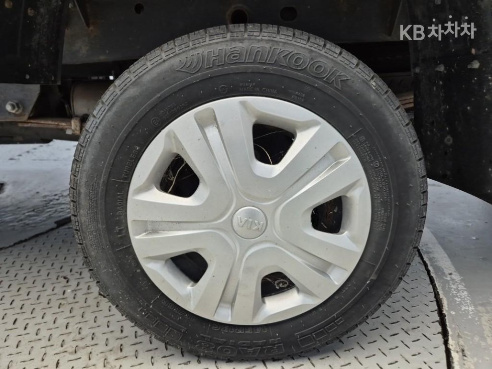2019 - kia bongo iii