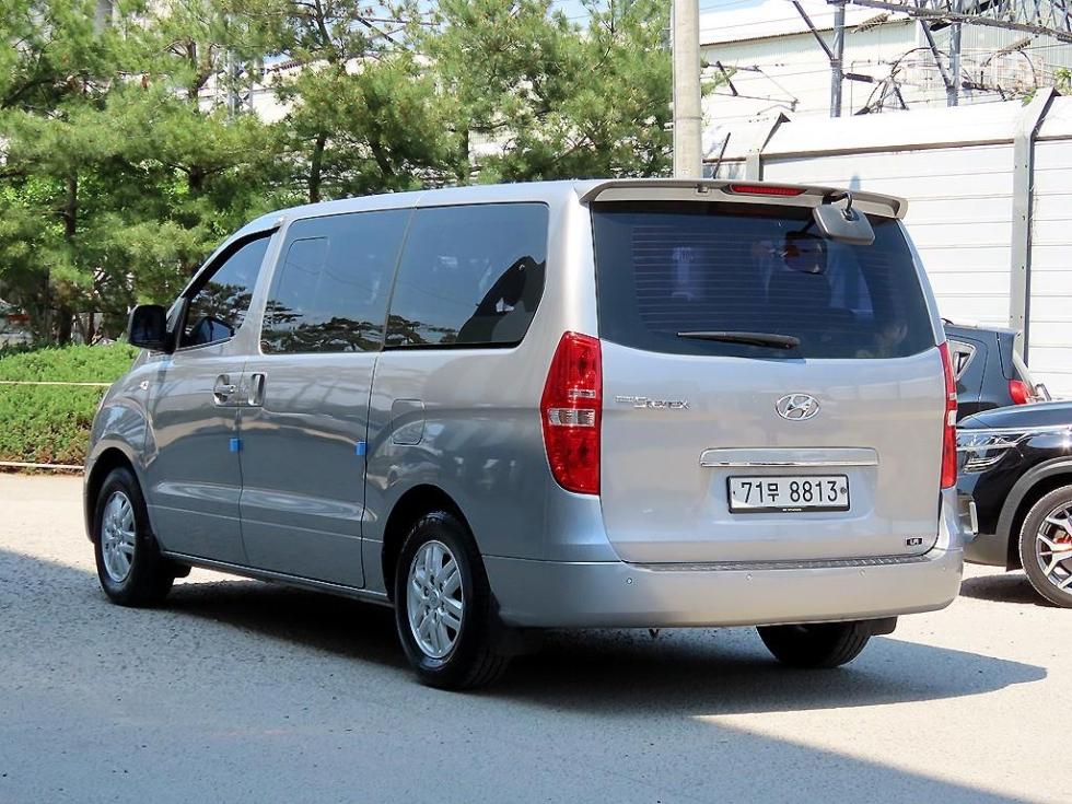 Hyundai Starex — miniaturë 3