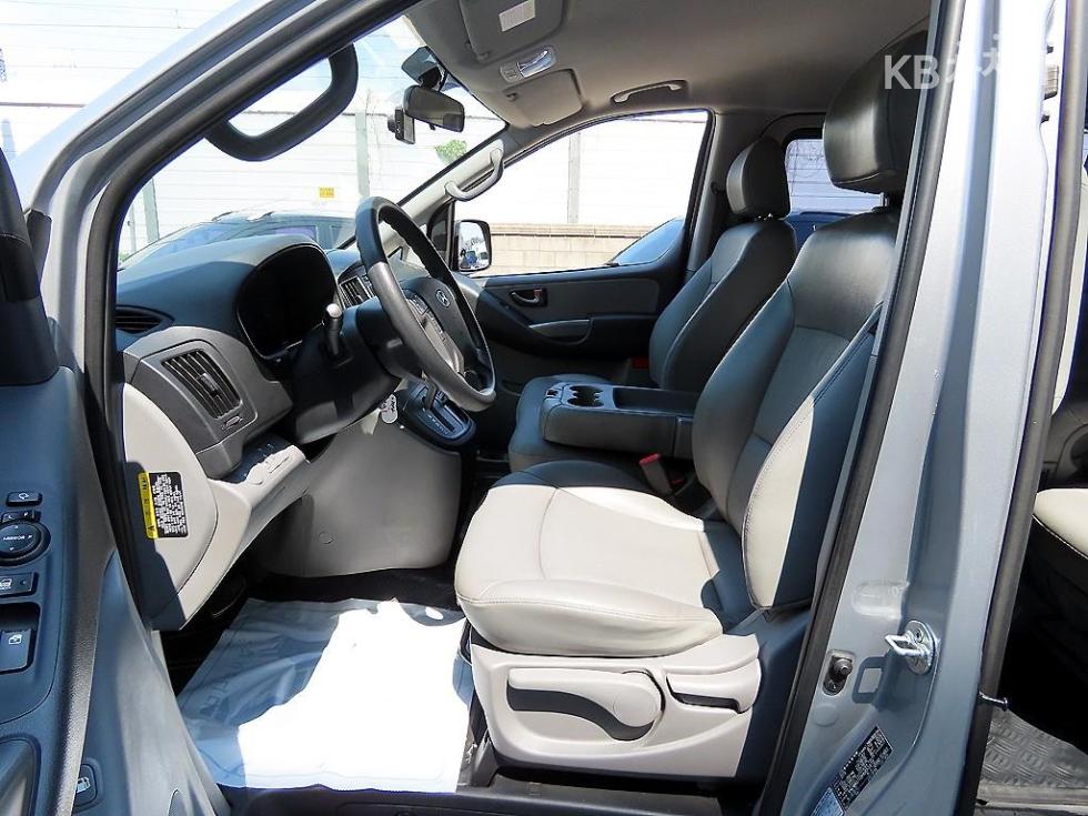 Hyundai Starex — miniaturë 5