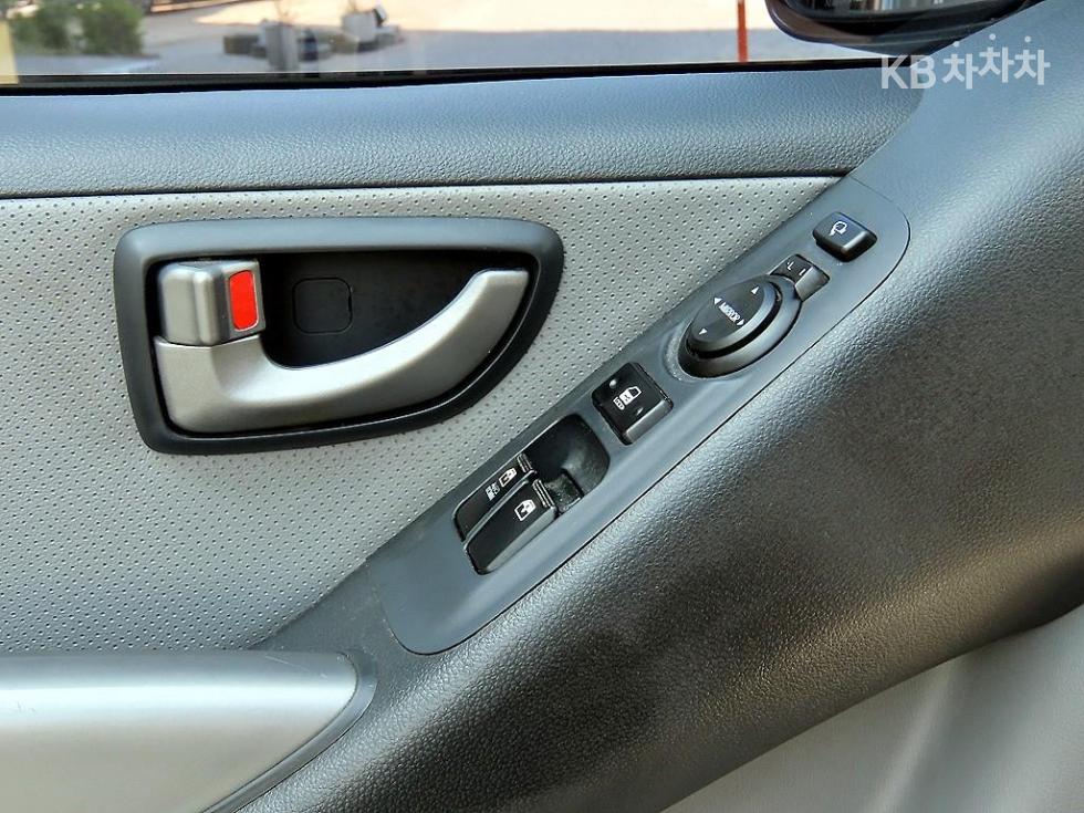 Hyundai Starex — miniaturë 11