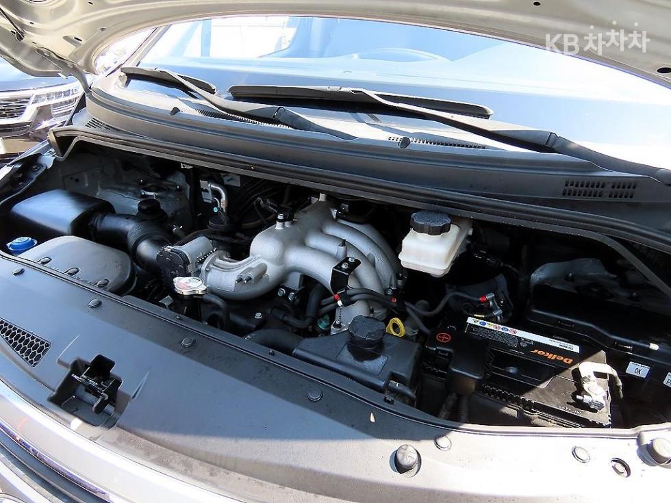 Hyundai Starex — miniaturë 15