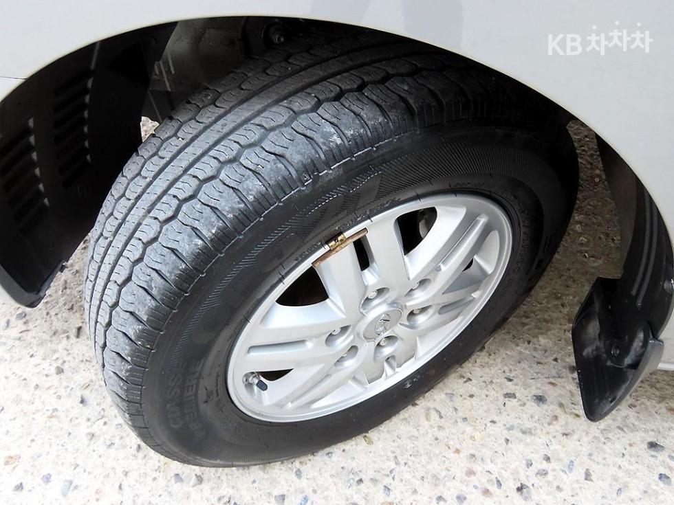 Hyundai Starex — miniaturë 16