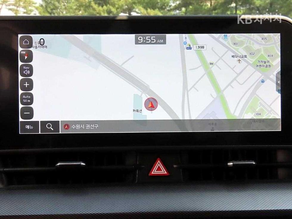 2023 - kia sportage