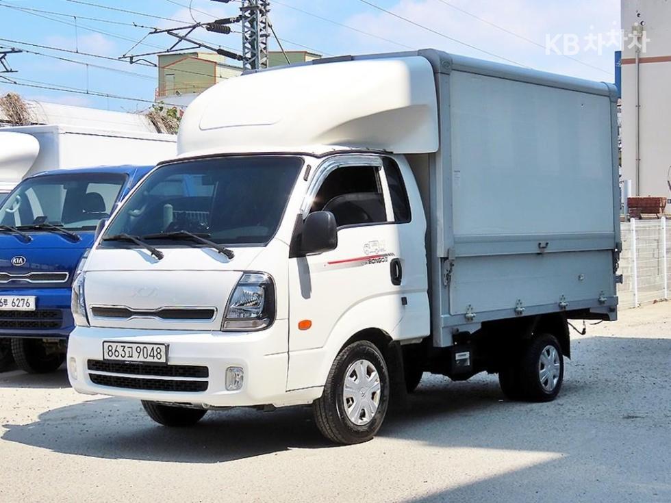 2022 - kia bongo iii