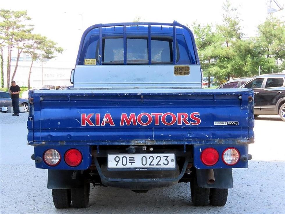 2018 - kia bongo iii