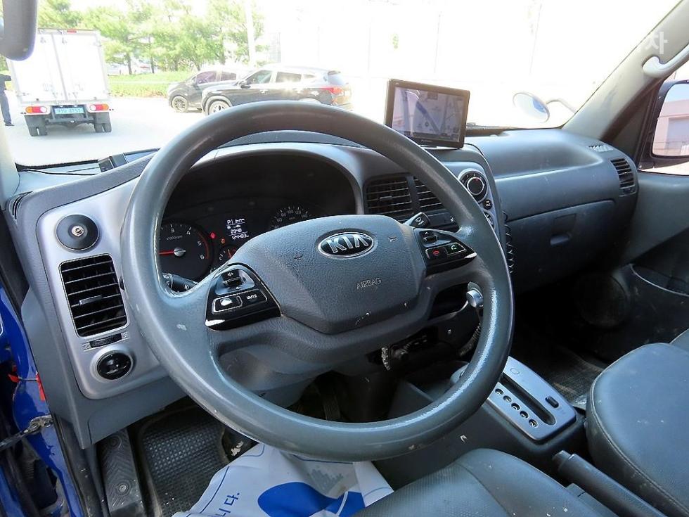 2018 - kia bongo iii