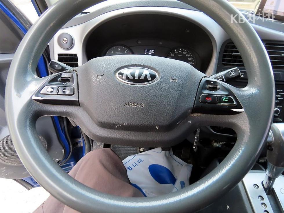 2018 - kia bongo iii