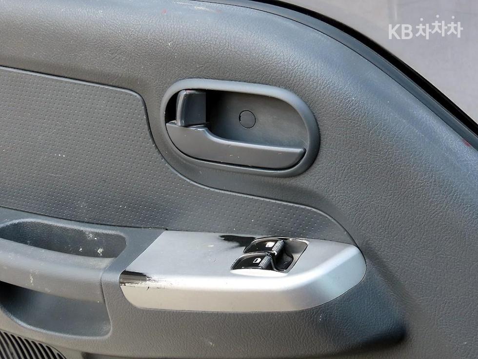 2018 - kia bongo iii