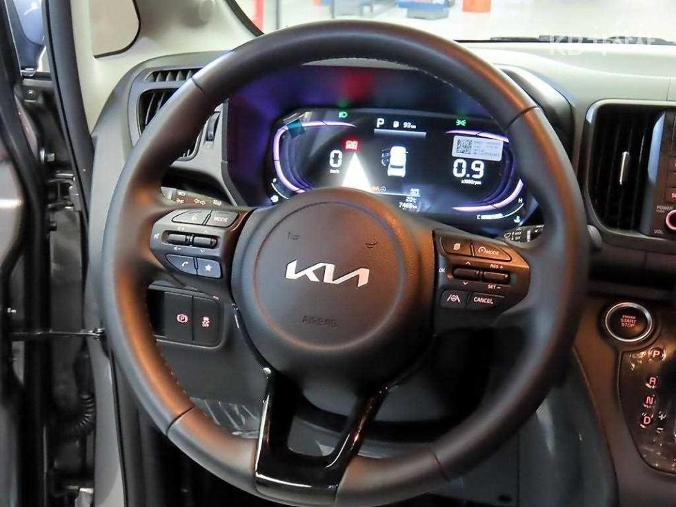 2025 - kia kia