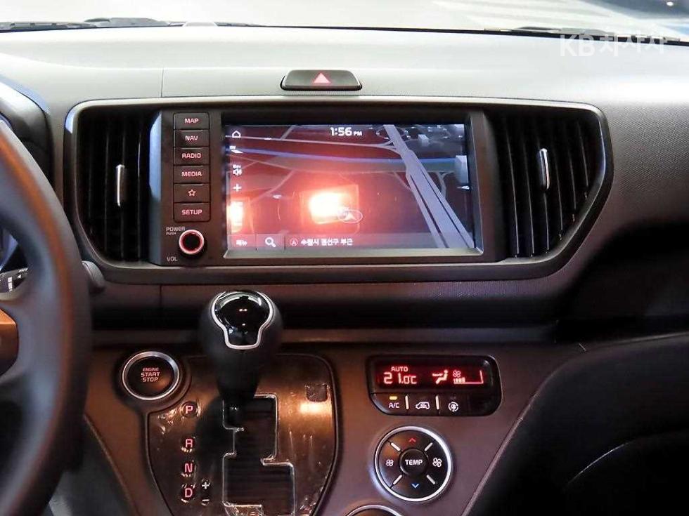 2025 - kia kia