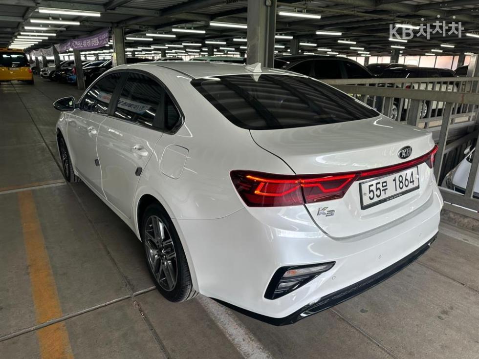 2019 - kia k3