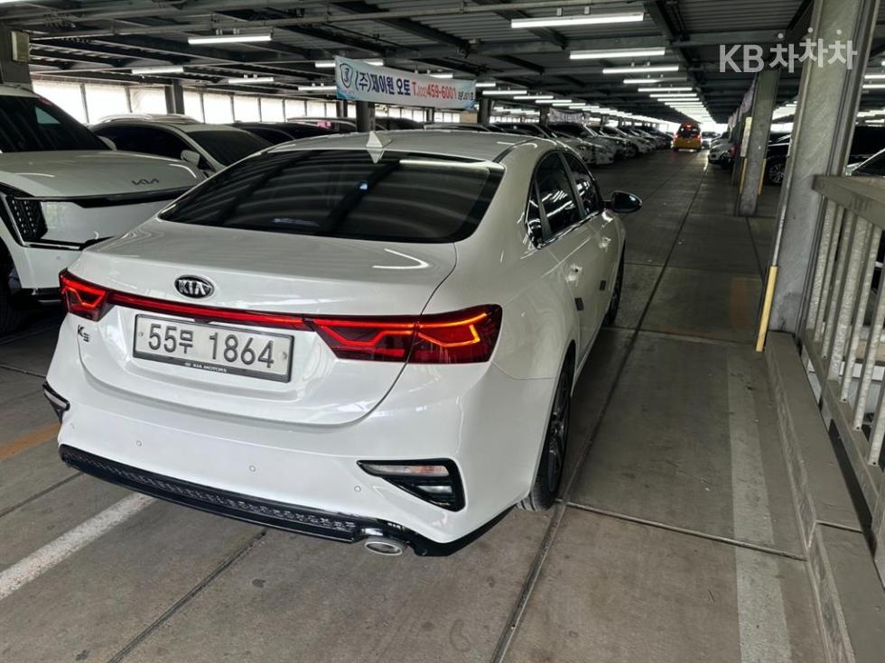 2019 - kia k3