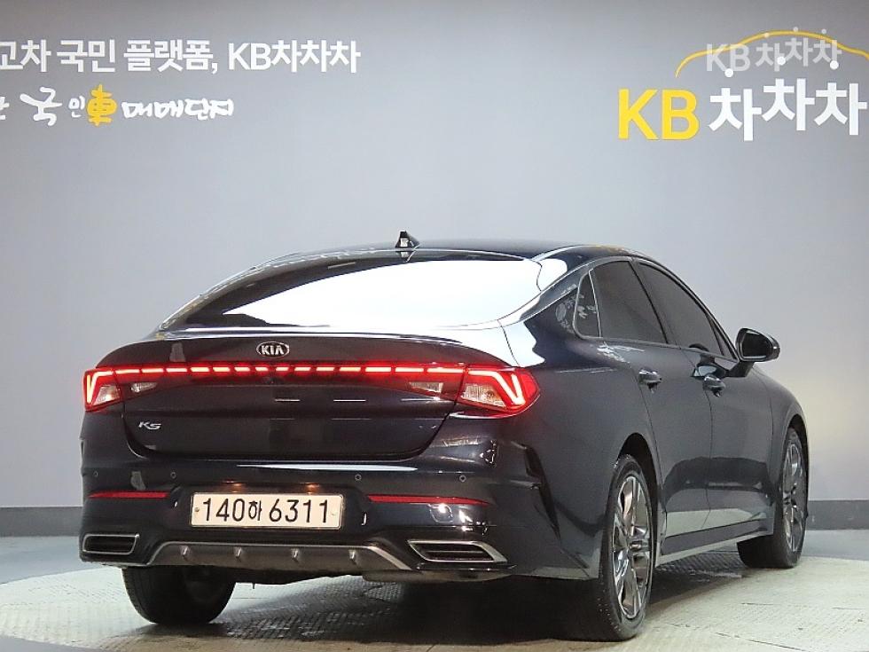 2020 - kia k5