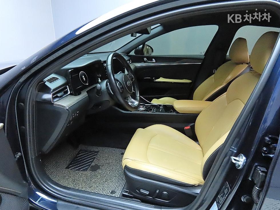 2020 - kia k5