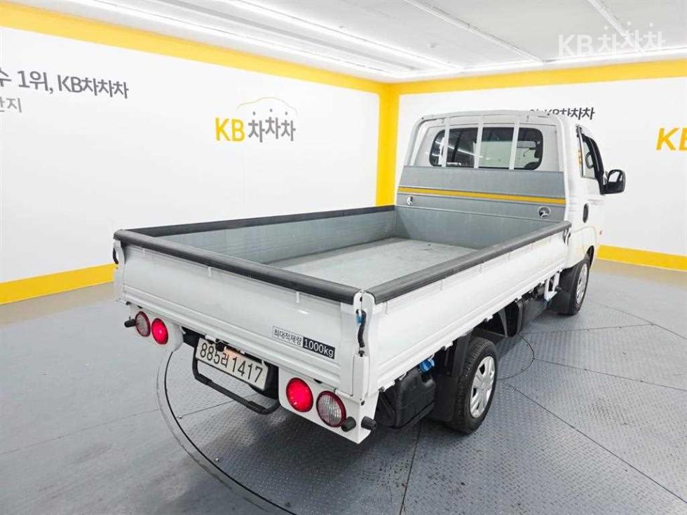2020 - kia bongo iii