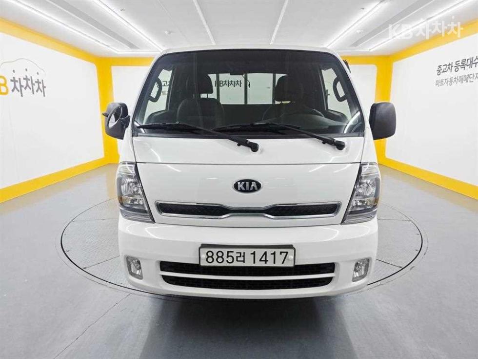 2020 - kia bongo iii