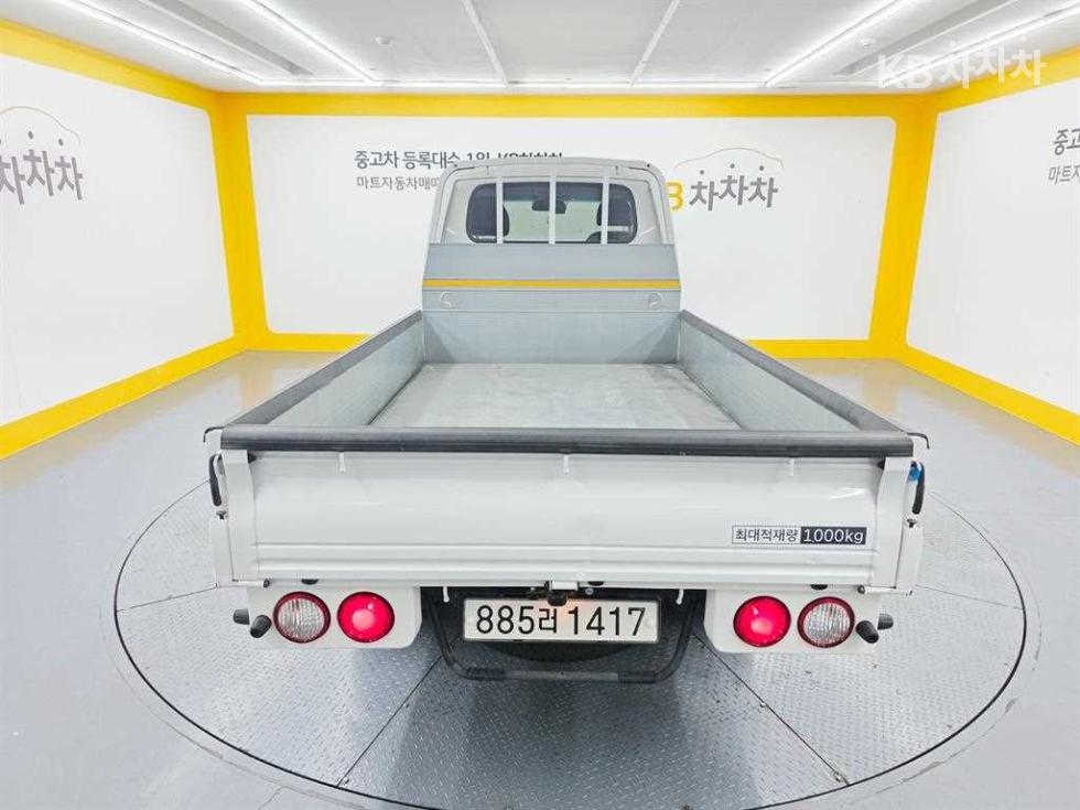 2020 - kia bongo iii