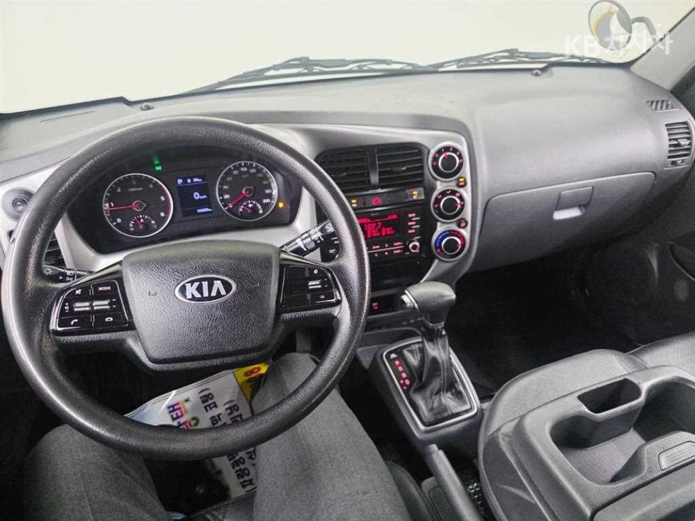 2020 - kia bongo iii