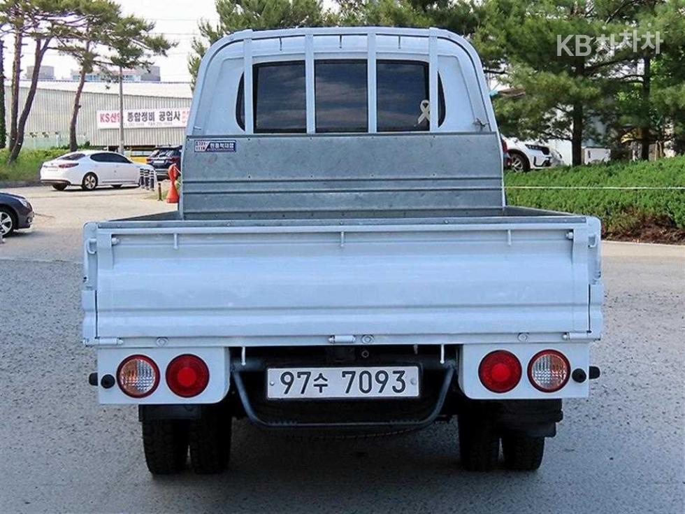2022 - kia bongo iii