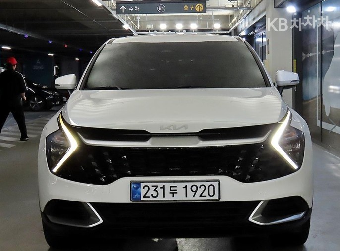 2024 - kia sportage