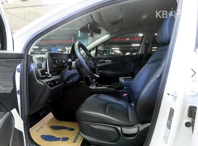 2024 - kia sportage