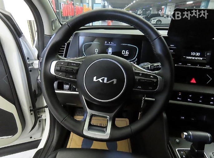 2024 - kia sportage